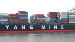 阳明海运(YML)宣布年终奖由8倍月薪大幅上调至12倍月薪